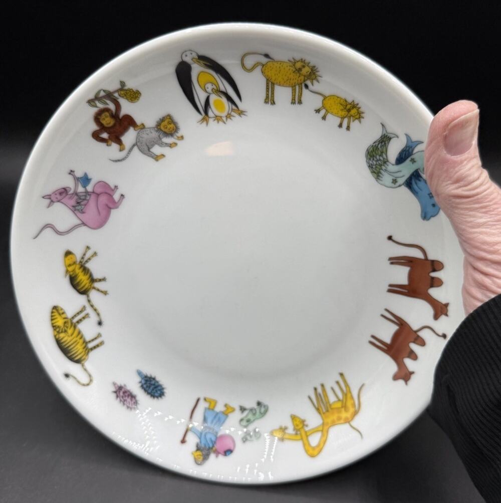 VNTG Vista Alegre porcelain children's shallow bowl Noah's ark/animals Portugal